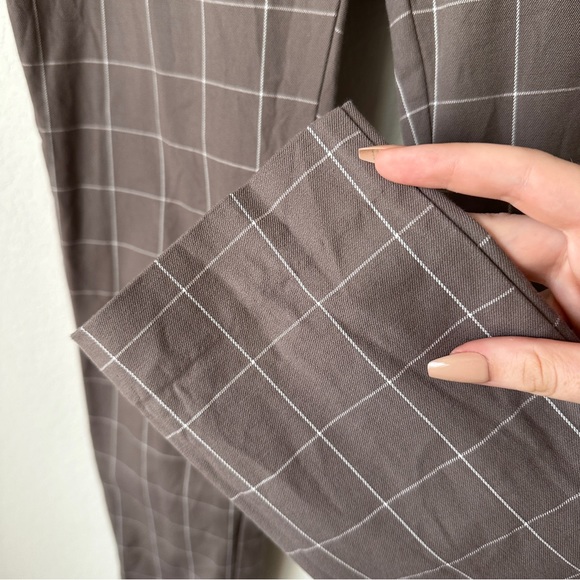 Grid Print Straight Leg Ankle Trousers - Picture 3 of 6